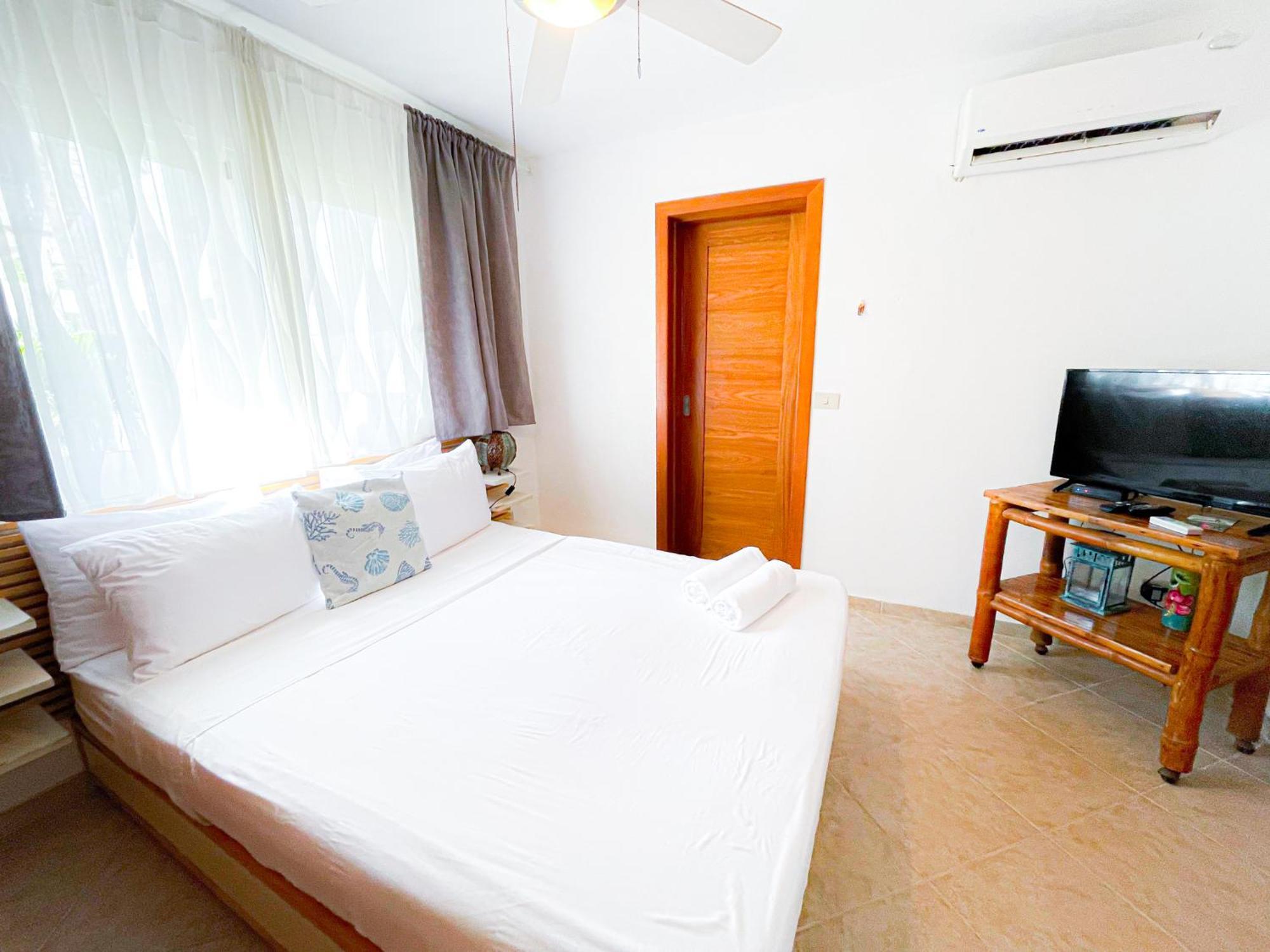 Caribbean Paradise Ocean Breeze Hotel With View Los Corales Bbq Wifi Beach Club & Spa Punta Cana Exterior foto